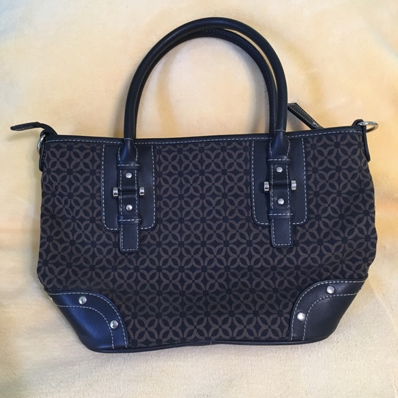 ✨HOST PICK✨ NWOT Relic purse - Picture 2 of 8